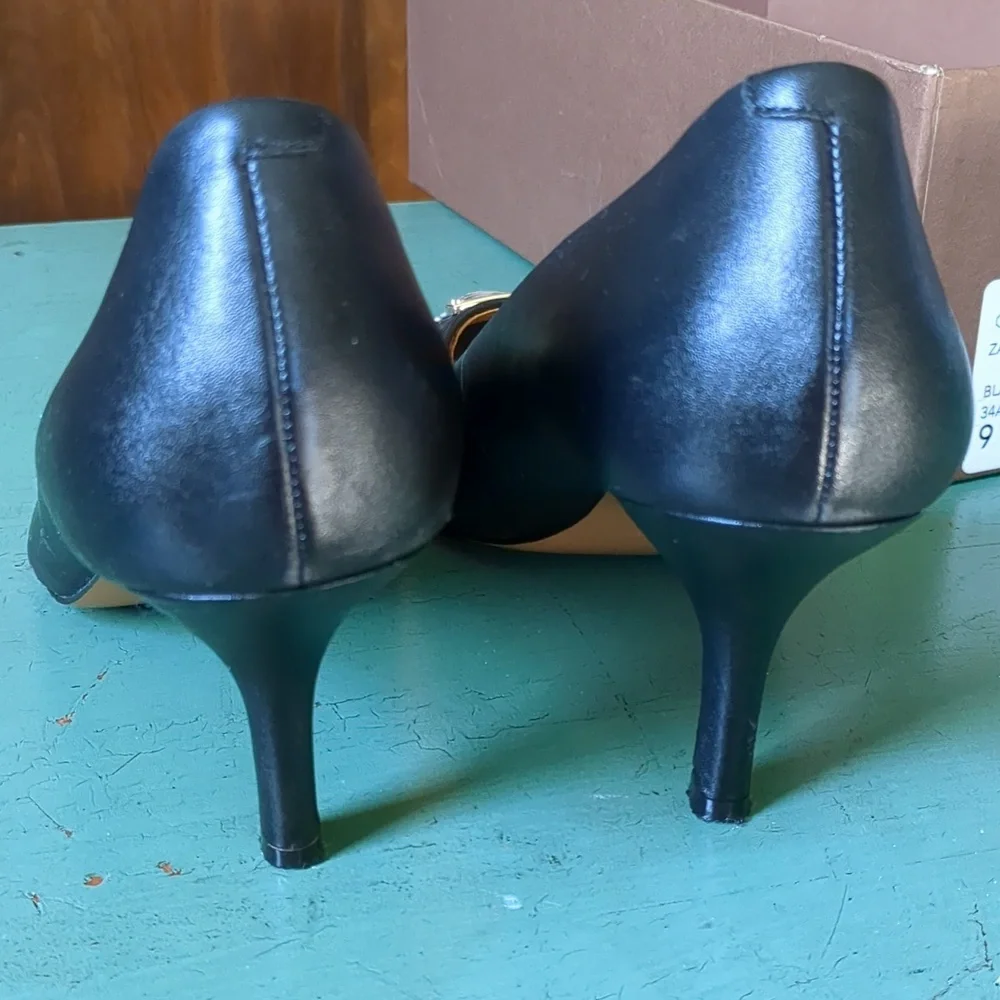 Coach Zan Two Tone Black/ Snake Skin heels Size 9 - Picture 12 of 16